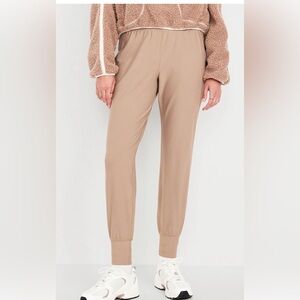 NWT Old Navy Women's Joggers L